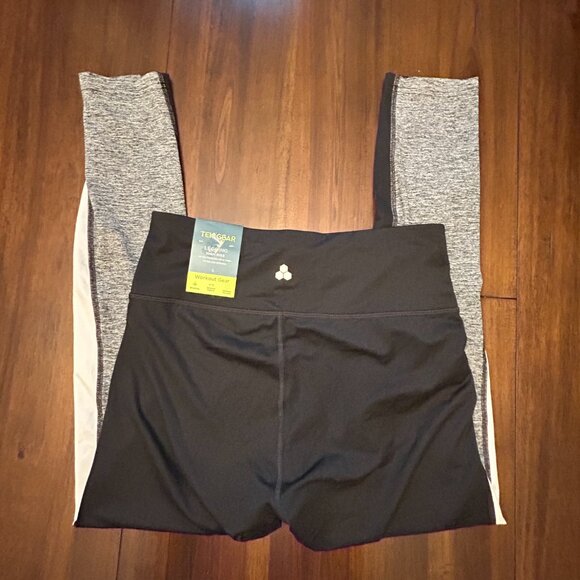 NWT Tek Gear Women's High Rise Athletic Legging Size Large Black White - Picture 15 of 16